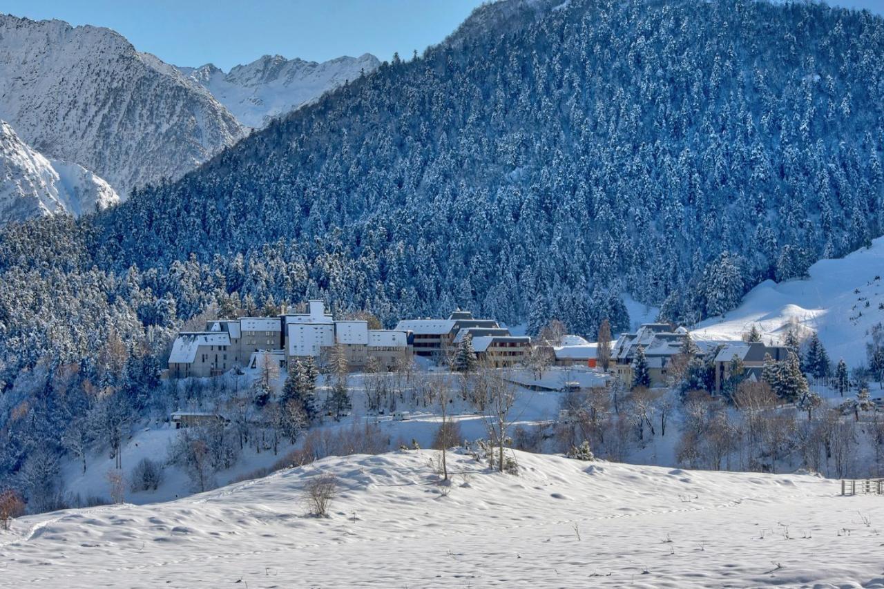 Acces Direct Aux Pistes - Appartement Pour 4 Génos Exteriér fotografie
