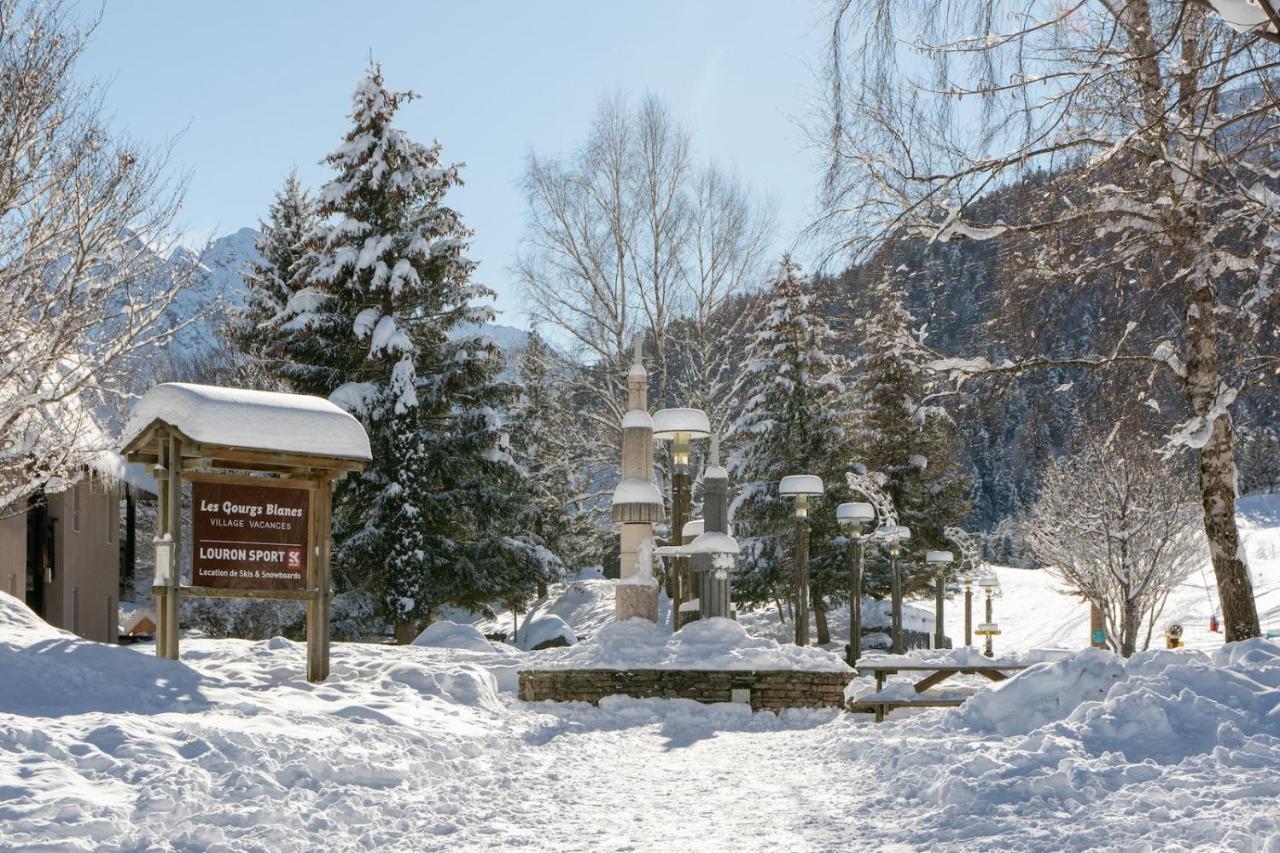 Acces Direct Aux Pistes - Appartement Pour 4 Génos Exteriér fotografie