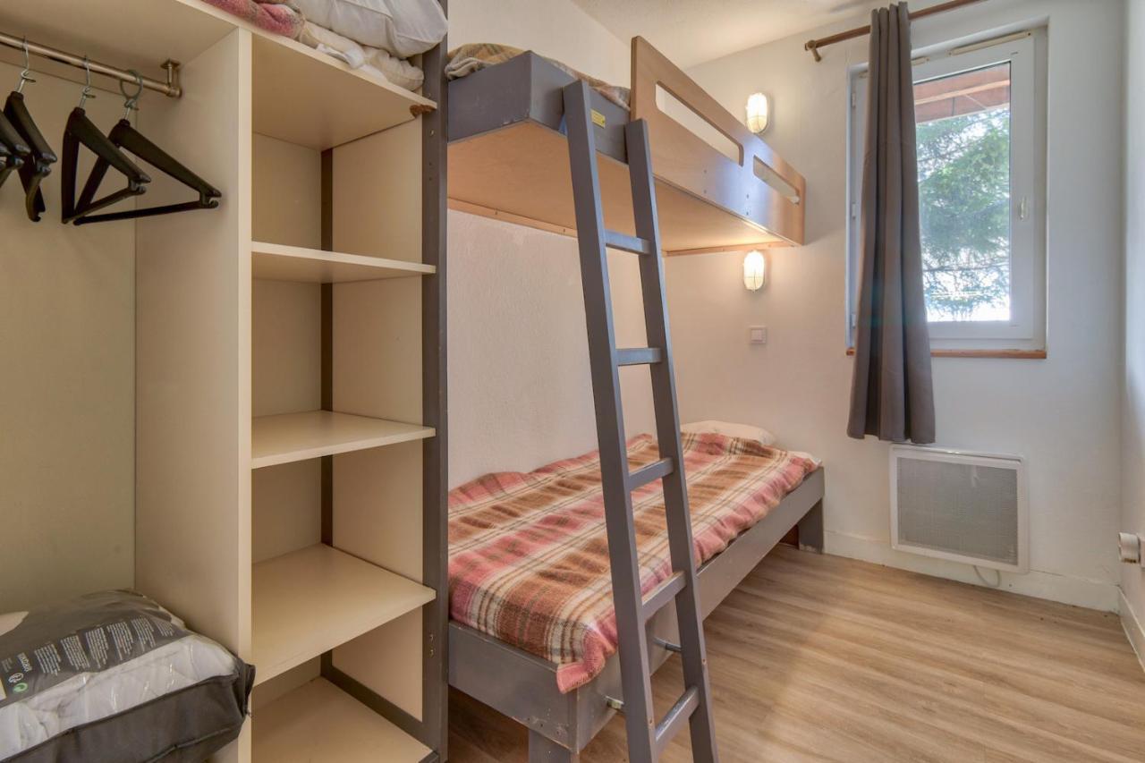 Acces Direct Aux Pistes - Appartement Pour 4 Génos Exteriér fotografie