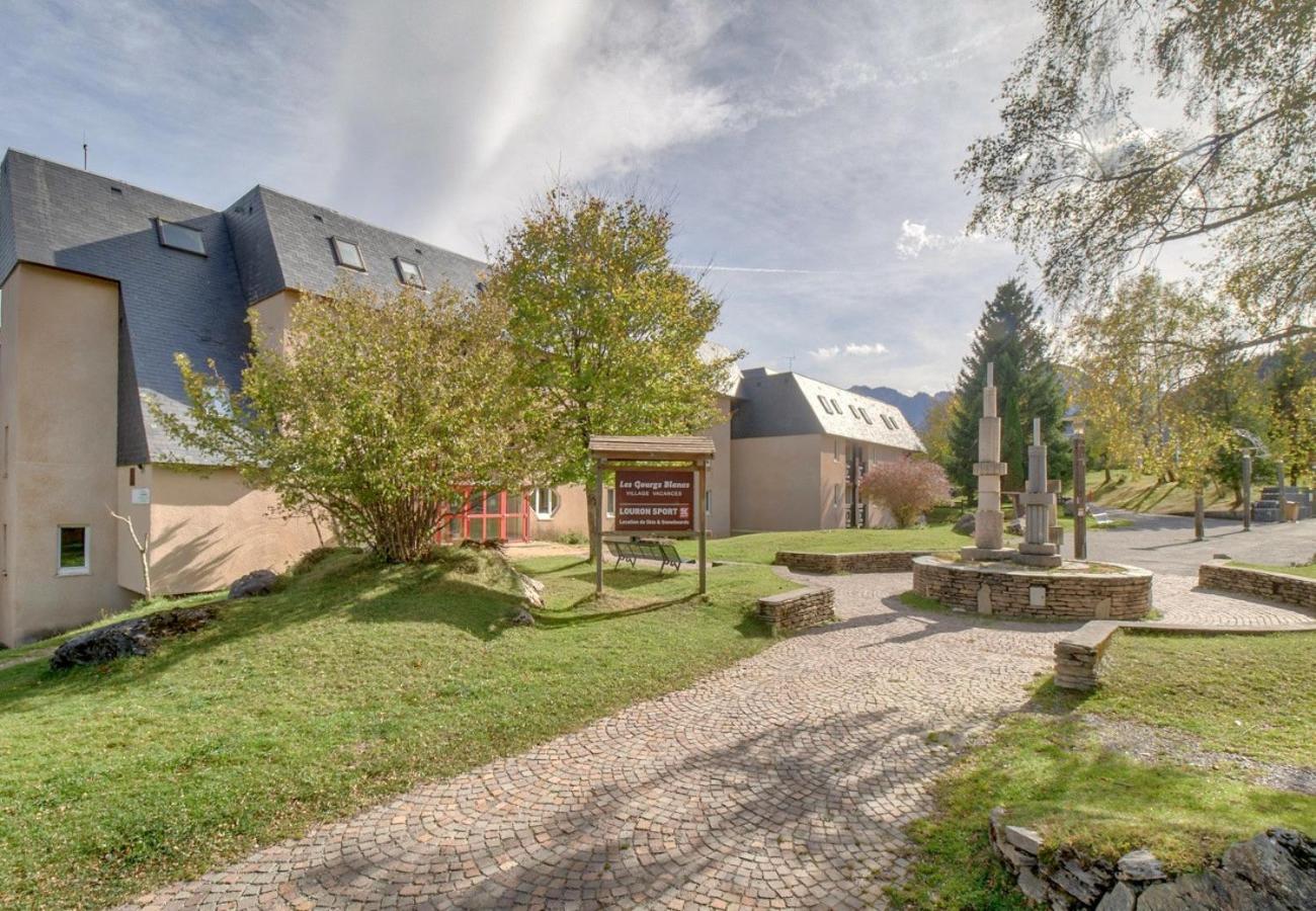 Acces Direct Aux Pistes - Appartement Pour 4 Génos Exteriér fotografie